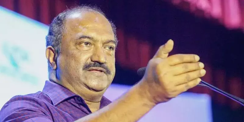 സുപ്രീം കോടതി ഉത്തരവ് പ്രധാനം, ജിഎസ്ടി ശുപാര്‍ശ അടിച്ചേല്‍പ്പിക്കാനാവില്ല: ധനമന്ത്രി