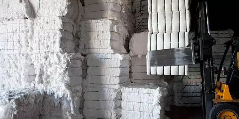 പരുത്തി  ഇറക്കുമതിയുടെ കസ്റ്റംസ് തീരുവ ഒഴിവാക്കി ധനമന്ത്രാലയം