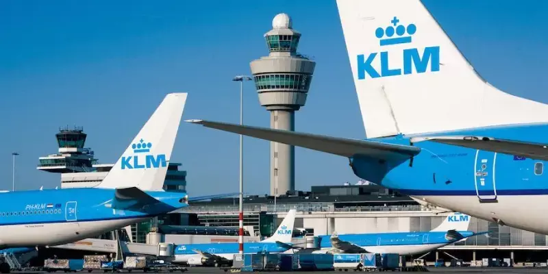 ബെംഗളൂരു- ആംസ്റ്റര്‍ഡാം റൂട്ടില്‍ കെഎല്‍എം വിമാന സര്‍വീസുകള്‍ പുനരാരംഭിക്കും
