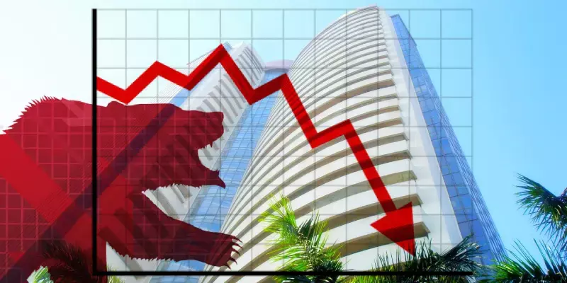 5 ദിവസത്തെ മുന്നേറ്റം തകർന്നു, സെൻസെക്‌സ് 709 പോയിന്റ് ഇടിഞ്ഞു