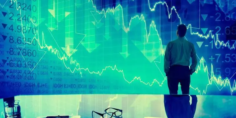 കുതിച്ചുയരുന്ന ക്രൂഡ് വില: സെൻസെക്‌സ് 221 പോയിന്റ് ഇടിഞ്ഞു, നിഫ്റ്റി 17,000 ത്തിൽ