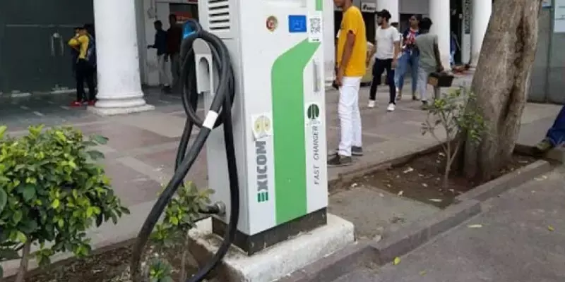 5,000 ഇലക്ട്രിക്ക് ചാർജർ സ്റ്റേഷനുകൾ നിർമ്മിച്ച് എക്സികോം