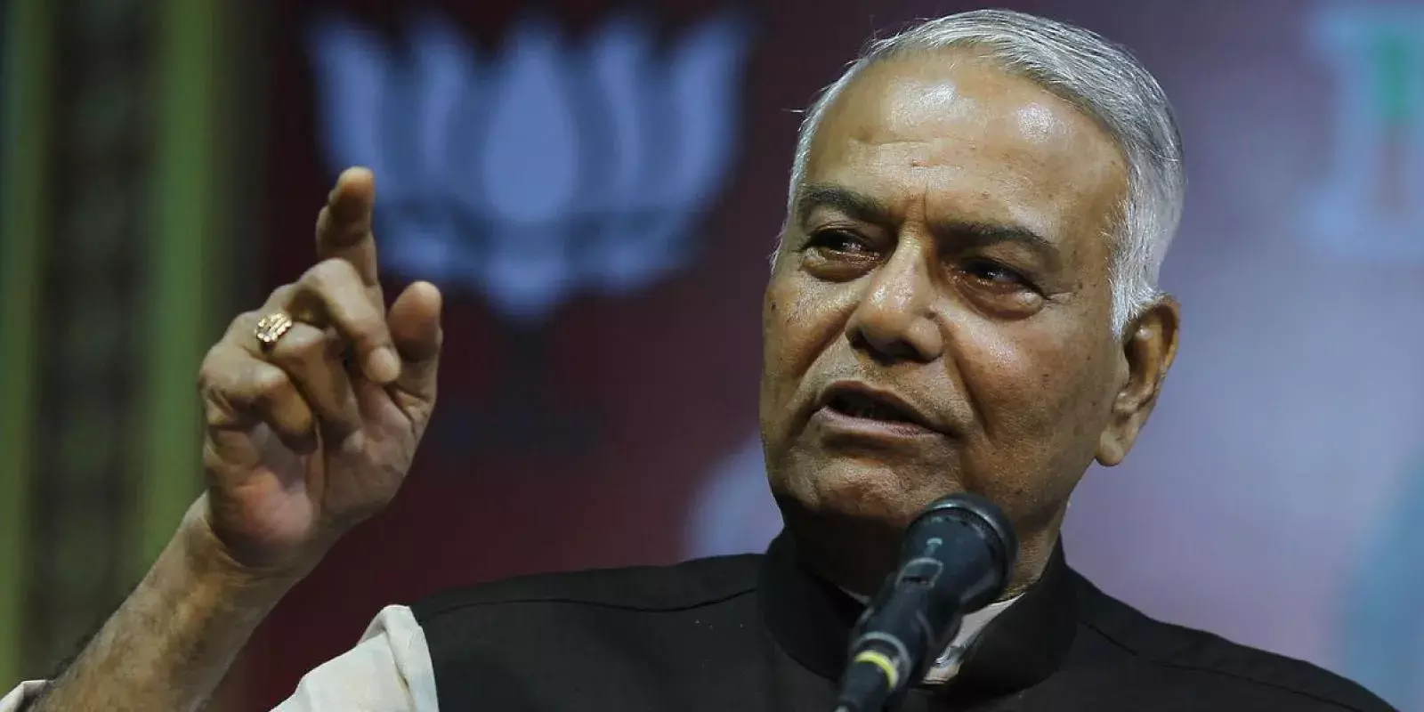 മോദിയുടെ പദ്ധതികൾ സമ്പദ് വ്യവസ്ഥ തകർത്തു: യശ്വന്ത് സിന്‍ഹ