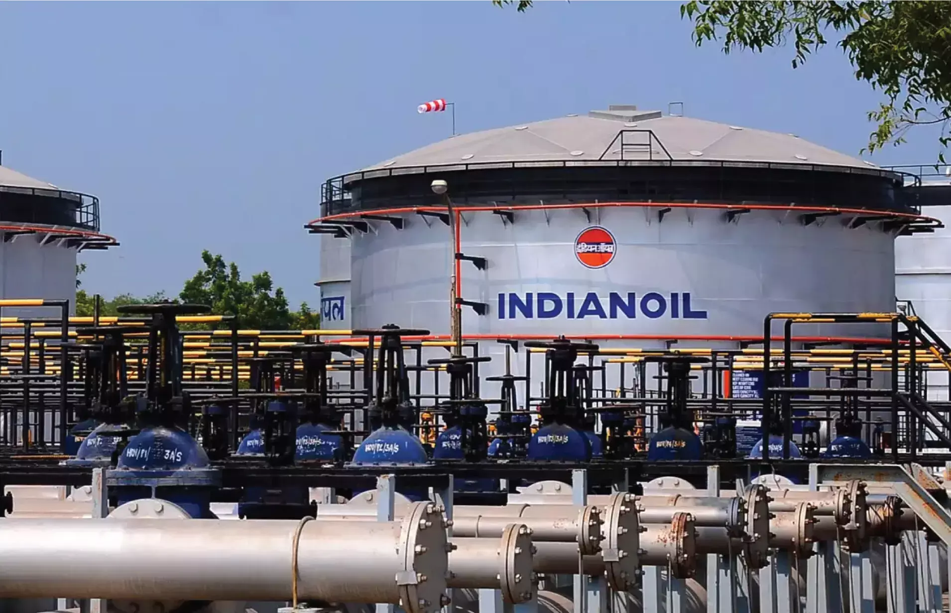 വിലകുറവിൽ എണ്ണ വിൽക്കാൻ റഷ്യ, ഐഒസി 30 ലക്ഷം ബാരൽ വാങ്ങി 