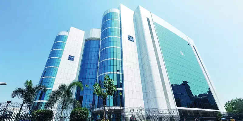 കമ്പനികളുടെ തലവന്‍മാരുടെ പദവി സംബന്ധിച്ച് കര്‍ശന നിലപാട് ഇല്ലെന്ന് സെബി