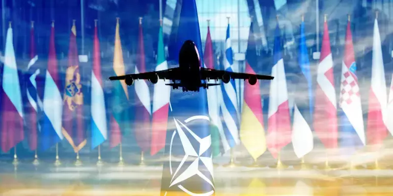 യുക്രൈന്റെ നോ-ഫ്ളൈ സോൺ അഭ്യർത്ഥന നിരസിച്ച് നാറ്റോ