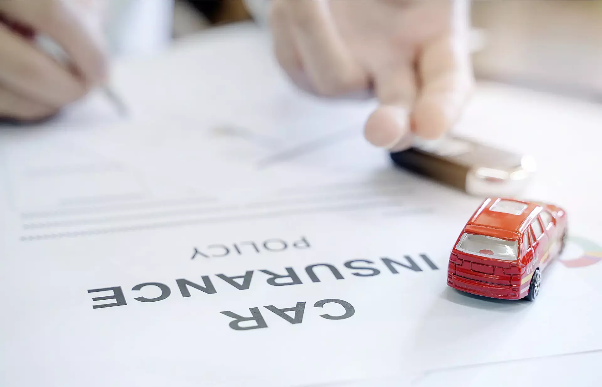 ചെറിയ തട്ടുമുട്ടാണെങ്കില് ക്ലെയിം ചെയ്യേണ്ടതുണ്ടോ? ചെറിയ തട്ടുമുട്ടാണെങ്കില് ക്ലെയിം ചെയ്യേണ്ടതുണ്ടോ?