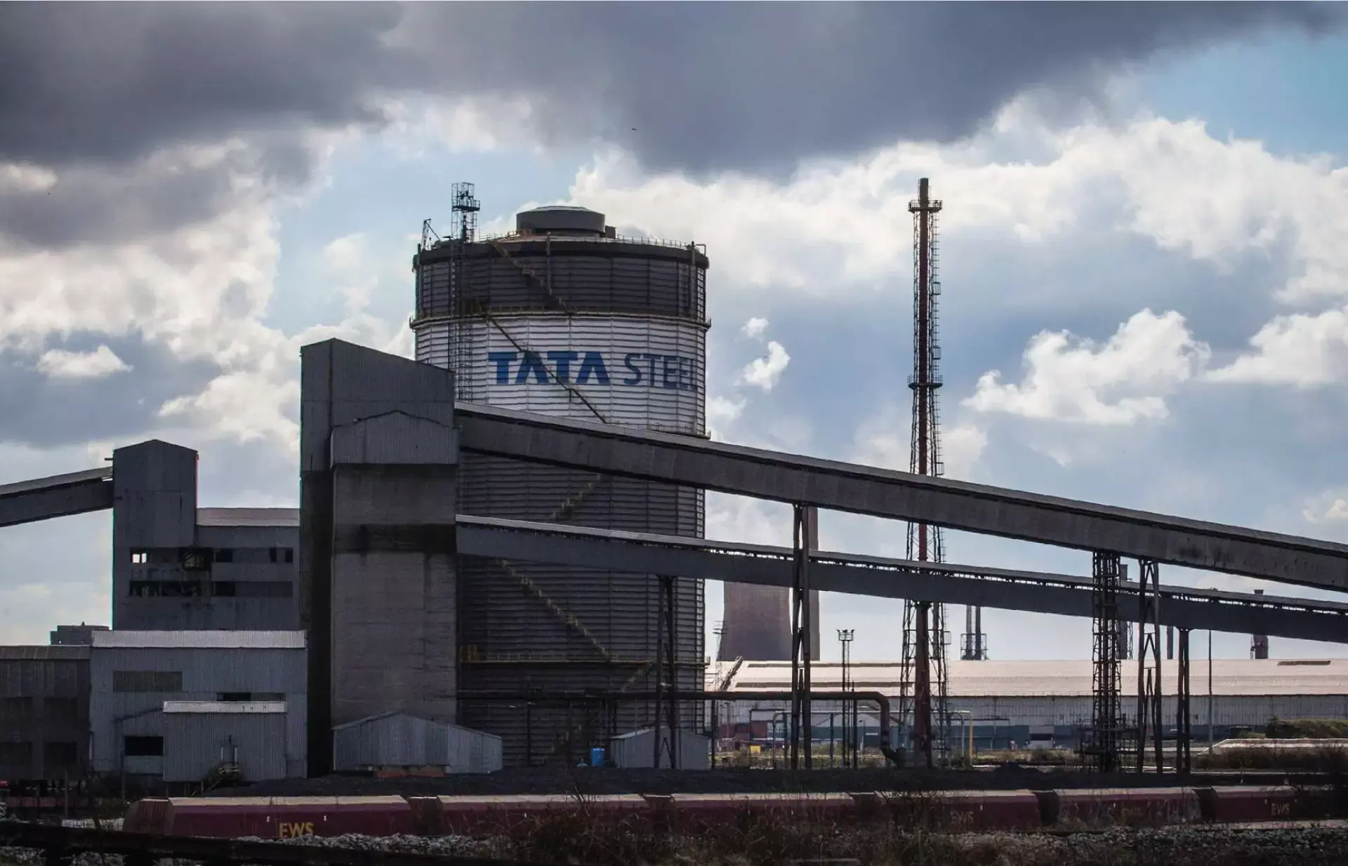 ടാറ്റ സ്റ്റീല്‍ ലിമിറ്റഡ്,  അടിസ്ഥാന വ്യവസായത്തിൽ മുമ്പൻ