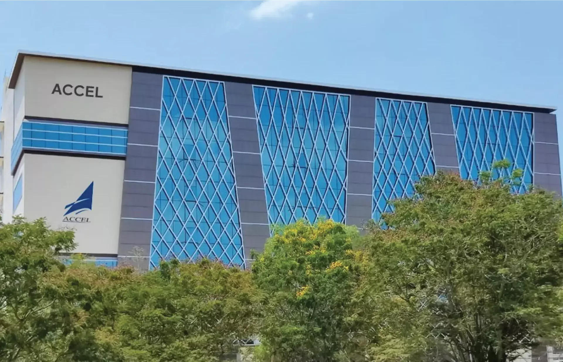 ആക്‌സല്‍ ട്രാന്‍സ്മാറ്റിക് ലിമിറ്റഡ്